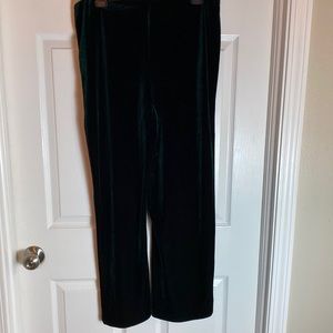 Ellen Figg Holiday Green Velvet Straight  Leg Pants Size 12 Pullon Elastic Waist